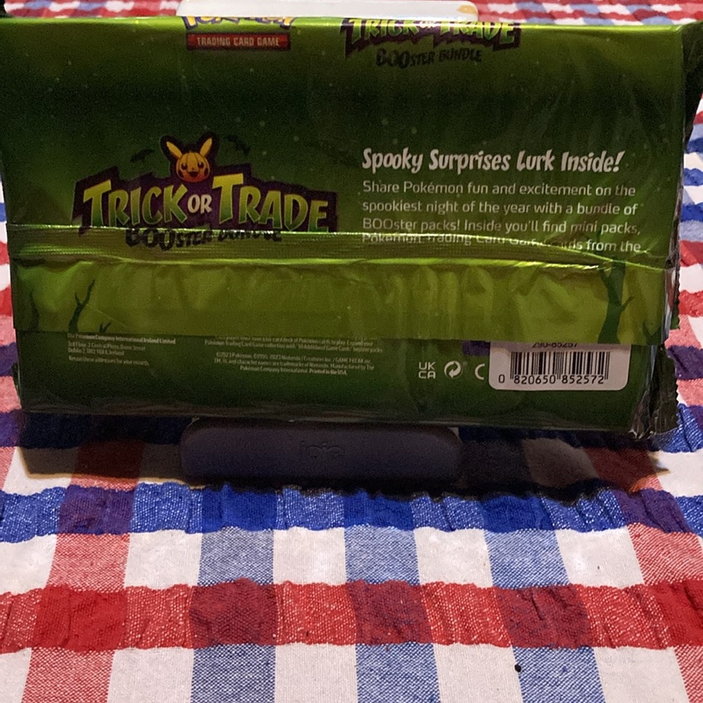 Pokémon Trick or trade booster bundle cards 50 packs NEW!!!! 🩵🐛💛 - Picture 3 of 4